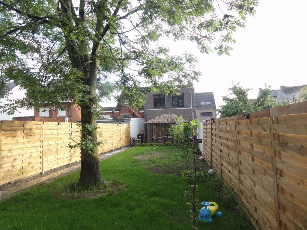 Stabroek Kleine Molenweg 155 tuin huis met grote tuin Stabroek