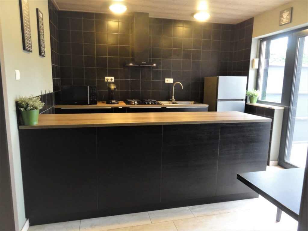 stabroek, vossenpad 9 keuken huis met tuin, nieuwe keuken te koop